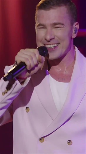 Мне не нужно ничего, если ты рядом ❤️