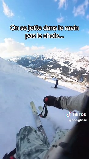 Piste noire du black wall ▪️ L’une des plus difficiles au monde… #ski #piste #noire #blackwall #descente