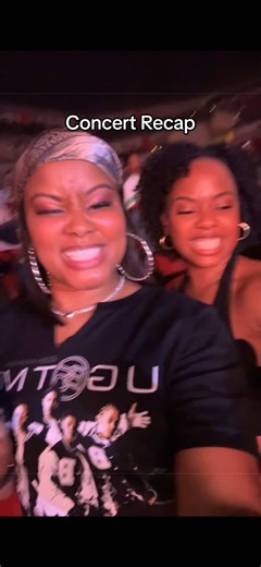 #Boys4LifeTour #Recap It was such a great show!!! 🥰🥰 #B5 #B2K #BowWow @R. Breanne we love a good concert lol