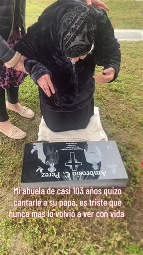 Mi abuela de casi 103 años cantando las mañanitas a su papá.#abuela102años#viralvideo#fyp#paratii#usa🇺🇸