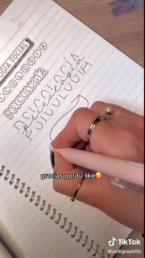 Tips for Beautiful Lettering: How to Write 'Psicología' in Fancy Script