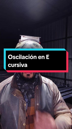 Mira esta oscilación 👉 #soldadura #welding #mig #migmagwelding #migmag #migwelding #soldadoresdelmundo