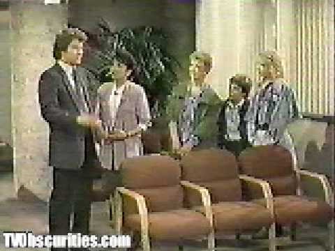 "I Married Dora" Unexpected Closing Scene from Series Finale