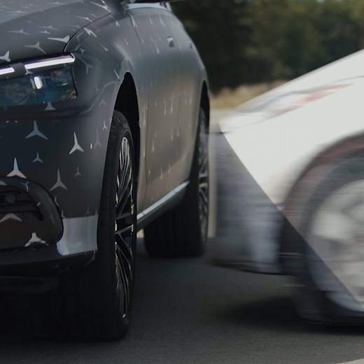 With a new function of PRE-SAFE® Impulse Side, Mercedes-Benz has now augmented its measures in the pre-impact phase: when a side impact threatens, the vehicle body can be raised by the E-ACTIVE BODY CONTROL suspension within a few tenths of a second. #SClass #MeetMercedes | Mercedes-Benz