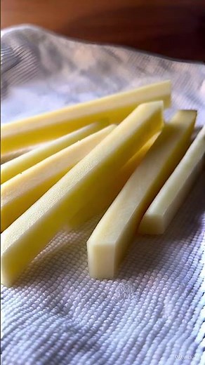 Why Ice Water Makes Fries Even Crispier | Kitchen Secrets #002
