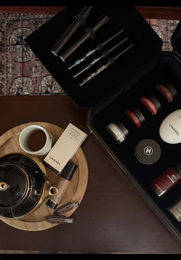 Soft rosy makeup for spring @chanel.beauty #welovecoco #grwm #beauty | Grwm Makeup