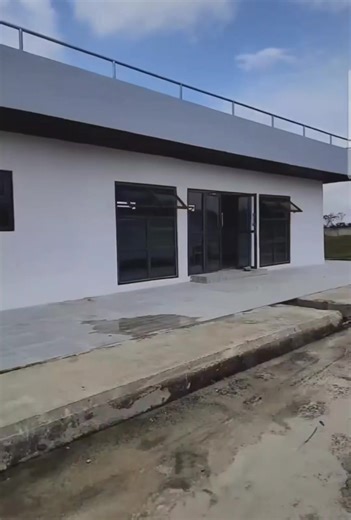 🔹 Ground Floor (Using 2 × 40-ft Containers) Container size (each): 40 ft (L) × 8 ft (W) × 9.6 ft (H – high cube recommended) 🔸 Layout Option (Side-by-Side Containers) Overall footprint: 40 ft × 16 ft 1️⃣ Office Area Size: ~ 24 ft × 16 ft Space for: 6–8 workstations Meeting table or manager cabin Storage cabinets Large glass windows on long side Main entrance from front 2️⃣ Lunch Room Size: ~ 10 ft × 16 ft Pantry counter Sink fridge microwave Dining table for 6–8 people Exhaust & ventilation 3️