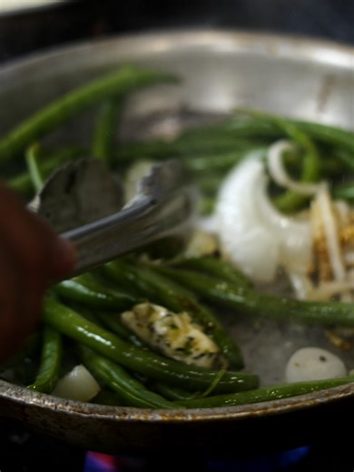 Dinner at Nosh isn’t just a meal, it’s an experience from the first bite to the last vibe. Reserve your table now on our website. #restaurant #thingstodoinhouston#houstonfood