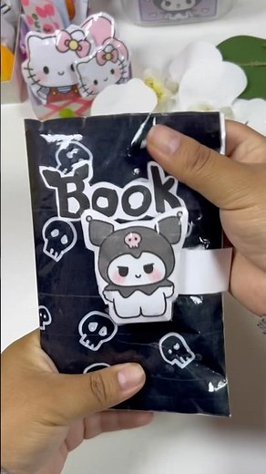 DIY Kuromi Squishy Book! 💜🖤 Easy Paper Craft #sanrio #kawaii #shorts