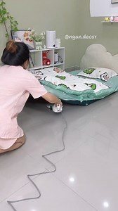 18K reactions · 784 shares | Vẫn chưa tìm ra được máy hút bụi nào dưới 500K mà có công năng hơn được em này. Hơn 200.000 lượt bán, hơn 25.000 đánh giá mà 4.9 sao. Công suất 600W, Lực hút 16kpa, dây dài 5m đi kèm 3 đầu hút và bảo hành 12 tháng. Chất lượng so với giá thành thì miễn chê殺 | Nova Store - Tổng kho gia dụng | Facebook