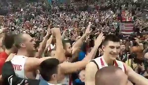 Danas nam je divan dan, divan dan, divan dan... | Delije Sever 1989