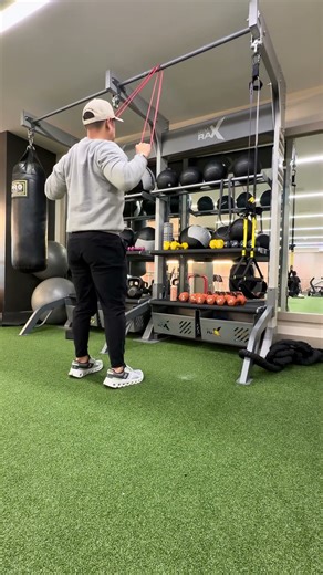 Banded Standing Pulldown