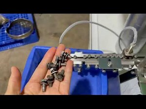 Automatic M6x16 bolt flat spring washer assembly machine