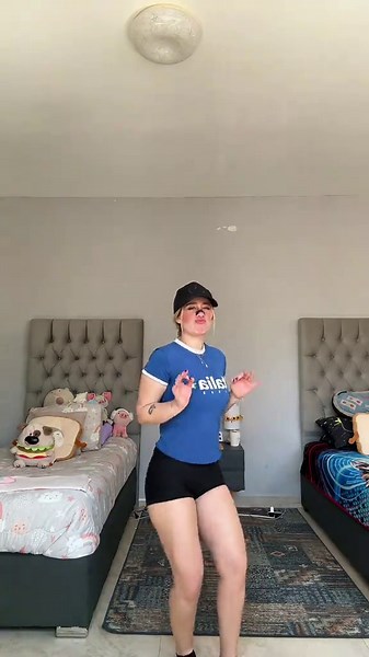 Echenme un baño mejor (venía del gym) 🤢