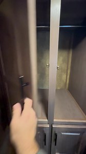 74K views · 1.6K reactions | ✨NEW✨ TWO BEDROOM Mansion On Wheels!! 勞 This 4-horse slant load easily sleeps 6 people in 23’ living quarters, featuring sofa and flip-down bunk bed in 2nd bedroom, sofa on riser wall, U-shaped dinette and TONS of storage in 9’ slide-out, big bed in extremely residential gooseneck, bar (with bar stools), and tons MORE.  It’s a NEW ERA at Lakota.  LakotaTrailers.com | #LTANewEra | Lakota Trailers | Facebook