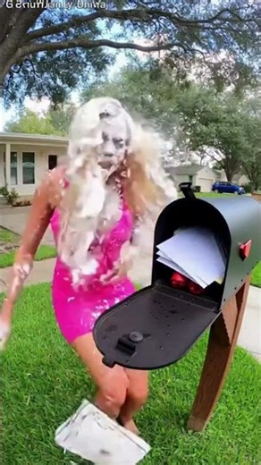Mail Thief gets covered in WHITE DUST! Ghost Mode 👻💥