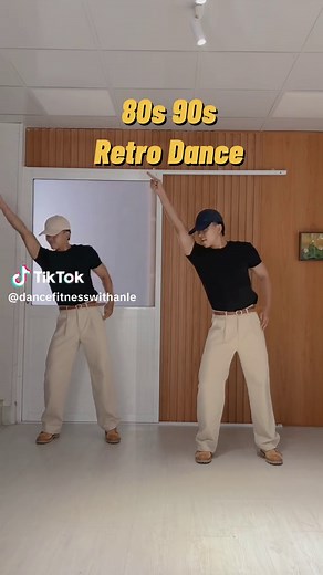 Learn 90s Retro Zumba Dance Moves
