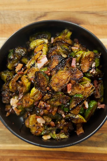 Delicious Bacon Balsamic Brussels Sprouts Recipe