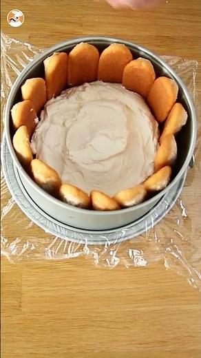 STRAWBERRY CHARLOTTE 🍓