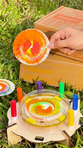 Unleash colourful creativity and discover the science of spin! 🎨✨ With our Spinning Art box, every masterpiece shows how motion and physics come to life—just add imagination. | Tinkerer