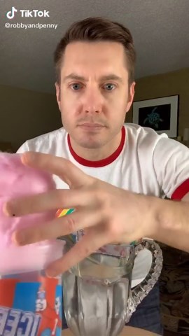 This was such a sticky mess! #foryoupage #viral #satisfying