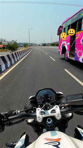 Exhaust Roar 🔥 Smooth Throttle Control | Street Triple 765 #shorts #youtubeshorts #ytshorts