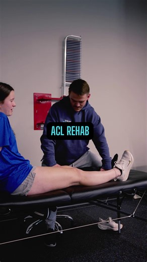 True Sports Physical Therapy on Instagram: "Complex ACL reconstruction requires complex thinking 🧠 Dr. Tim Irvy at Hummelstown working with Abigail on recovery from bone patellar tendon bone graft ACL reconstruction with IT band LET. Multiple surgical sites mean multiple considerations at every stage Today's focus: Manual therapy for maintaining full extension, careful flexion progression, and early quad loading through single leg movement patterns 💪 When you've got multiple graft sites healin