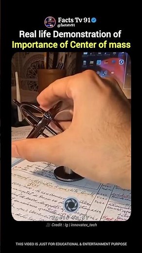 Gyroscope Stabilizer in Action! 🔥🌀 Gyroscope Physics Demo