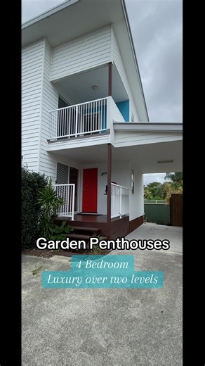 Garden Penthouses: Luxe Getaway at Nobby Beach