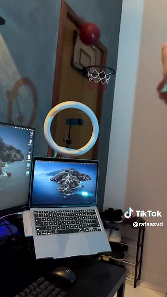 Quarto Gamer Tecnológico - Setup Profissional