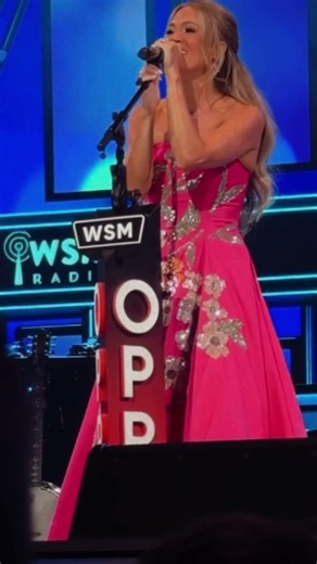 Carrie Underwood - Don’t Forget To Remember Me Live