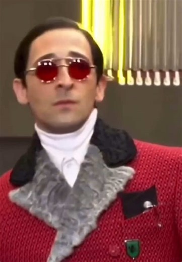 Icónicos villanos del cine en el desfile de Prada