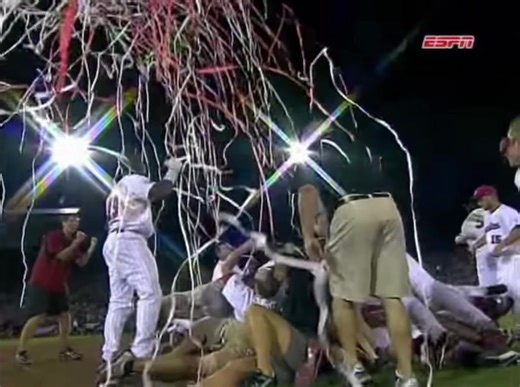 The Head First Podcast🎙️ (@headfirst_pod)’s videos with original sound - The Head First Podcast🎙️