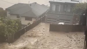 BC Storm: North Vancouver, West Vancouver homes flooded
