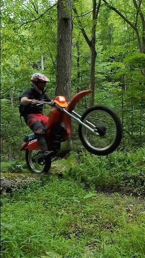1983 XR200R in action
