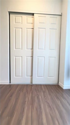 Inside a Stunning Millwoods Townhouse! | Edmonton Home Tours