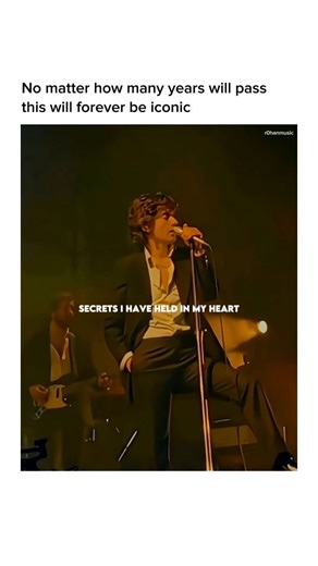 rOh@n / music on Instagram: ""I Wanna Be Yours" is a song by the Arctic Monkeys from their 2013 album "AM." The song is an adaptation of a spoken word poem by British poet John Cooper Clarke from 1982. Arctic Monkeys' version combines Clarke's poem with novel lyrics written by lead singer Alex Turner, and it is known for its romantic and intimate lyricism. The lyrics metaphorically express deep devotion using everyday objects like a vacuum cleaner, coffee pot, and portable heater to convey love 