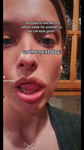 me poking my belly out at the end… LMAOAOAOOA #fypシ