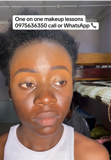 Join our one on one makeup class 😍💃🏿💃🏿