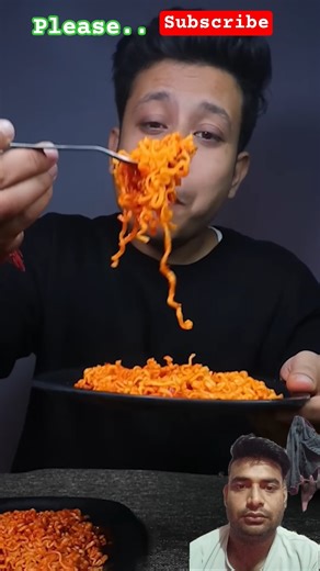 New Maggi barbecue launch comparison..😯😍🥰😋🤣 #shorts #shortsfeed #maggi #youtubeshorts #experimnent