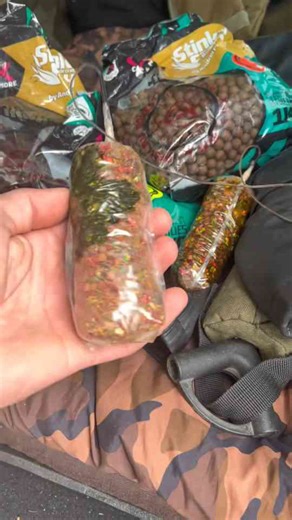 Perfect carp rig setup and montage