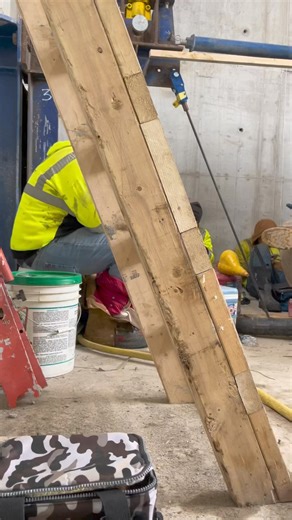 586K views · 26K reactions | Its not just about men but about blue collar workers #itbelikethat #bluecollar #construction #joblife #roughiron | Rough_iron | Facebook