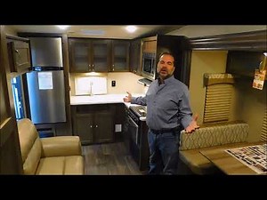NEW!!! 2018 Palomino Puma 255 RKS Fifth Wheel