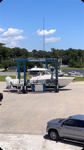Albemarle Boats on Instagram: "45 CAROLINIAN SEA TRIAL! Yesterday we put the new 45 Carolinian Fish Around Express through her initial sea trials in a 15-20 knot westerly wind. We are beyond pleased with her performance! Join us at South Jersey Yachts sales for the debut event in four weeks! #albemarle45carolinian #thecarolinaclassic #alwaysdryalwayscomfortable #carolinaboats @southjerseyyachtsales @tuppensmarine @yachtcenter @cove2coast @bellhartmarine @harrismarine @legaseamarineva @oysterharb