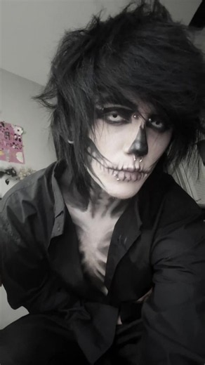 Spooky Scary Skeleton Emoboy Trend | Spooky Dance Challenge