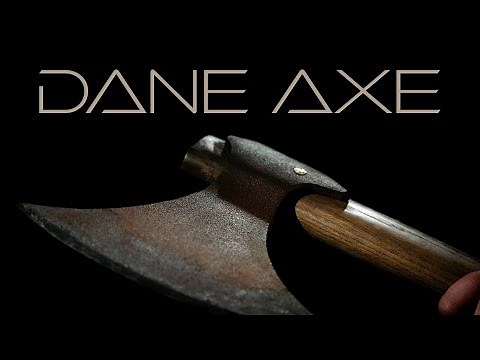 Historical Weaponry – The Viking Dane Axe