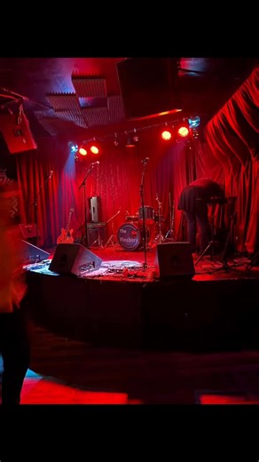 Random photo drop from the last Pirates 🏴‍☠️ gig of the year…… friendship……. togetherness……. camaraderie……. 👍👍🥳🥳☠️☠️🏴‍☠️🏴‍☠️🤣🤣🍺🍺🥃🥃🥊🥊 #folkpunk #emotions #havingfun #pubband #folk #docmartens #friendsforever #punkrockmusic #friends #musicwithfriends | Punch Drunk Pirates