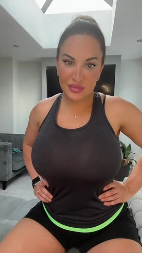 👉 https://cutt.ly/Sophiee 👈 New Video 💞 | Sophie Lawson