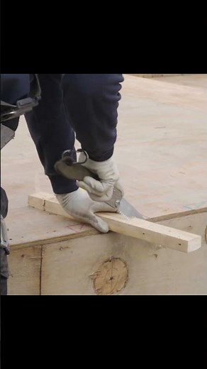 【型枠大工】リアル現場で天井インサートを設置する様子 #型枠 #建築 #職人 #大工