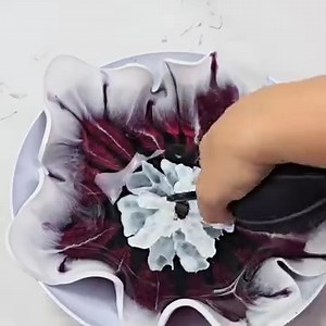 72K views · 1.7K reactions | In this video I created a gorgeous resin flower bowl with my newest tray mold and I added a little something extra - an alcohol ink flower in the middle! I think this may be the most gorgeous resin bowl I've ever made and I can't wait to do more! I tried to explain everything in detail in the video, but please let me know if you have any questions that weren't answered in the video :) | Mixed Media Girl | Facebook